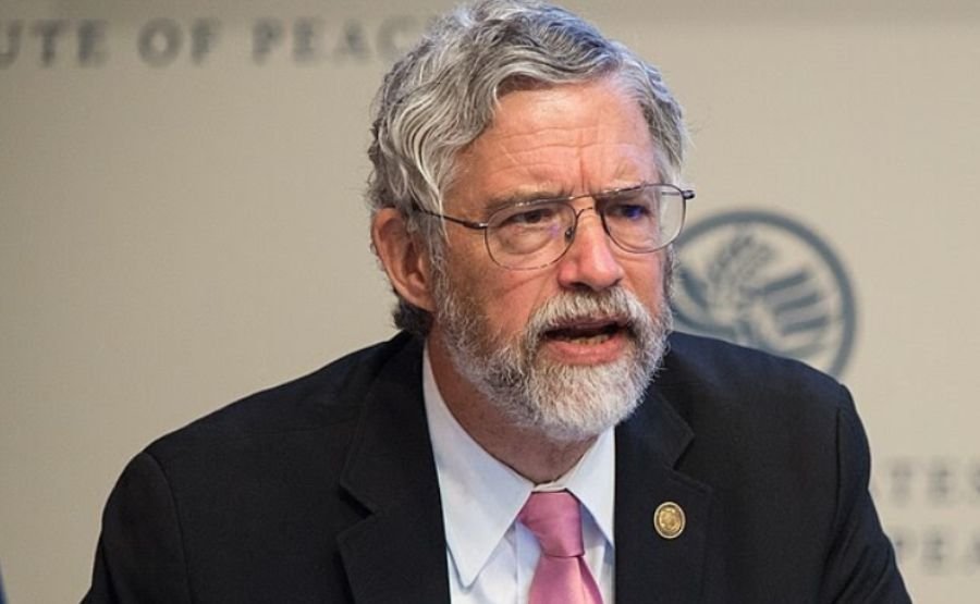 John Holdren Is the Most Controversial Scientist You've Probably Never Fully Understood